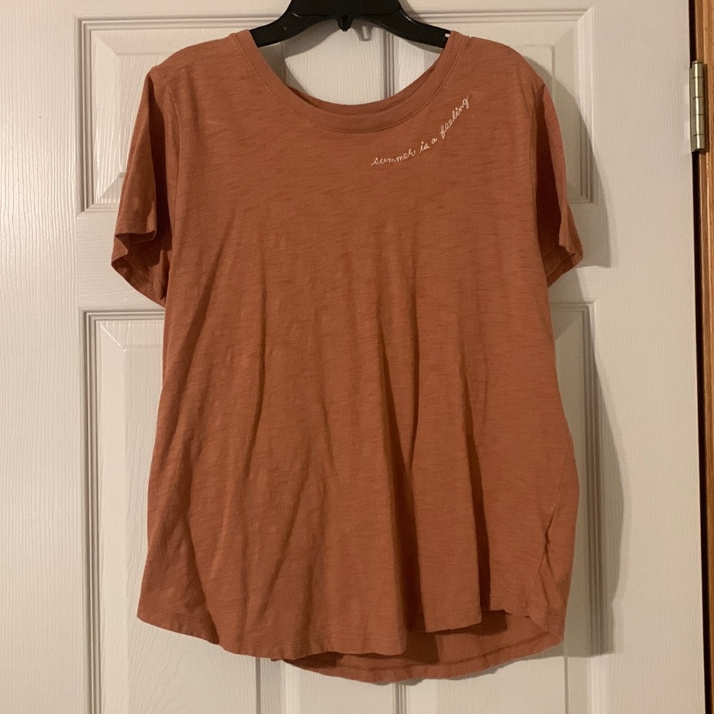 Brown “summer is a feeling” shirt!